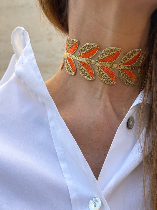 Choker foglia arancio oro